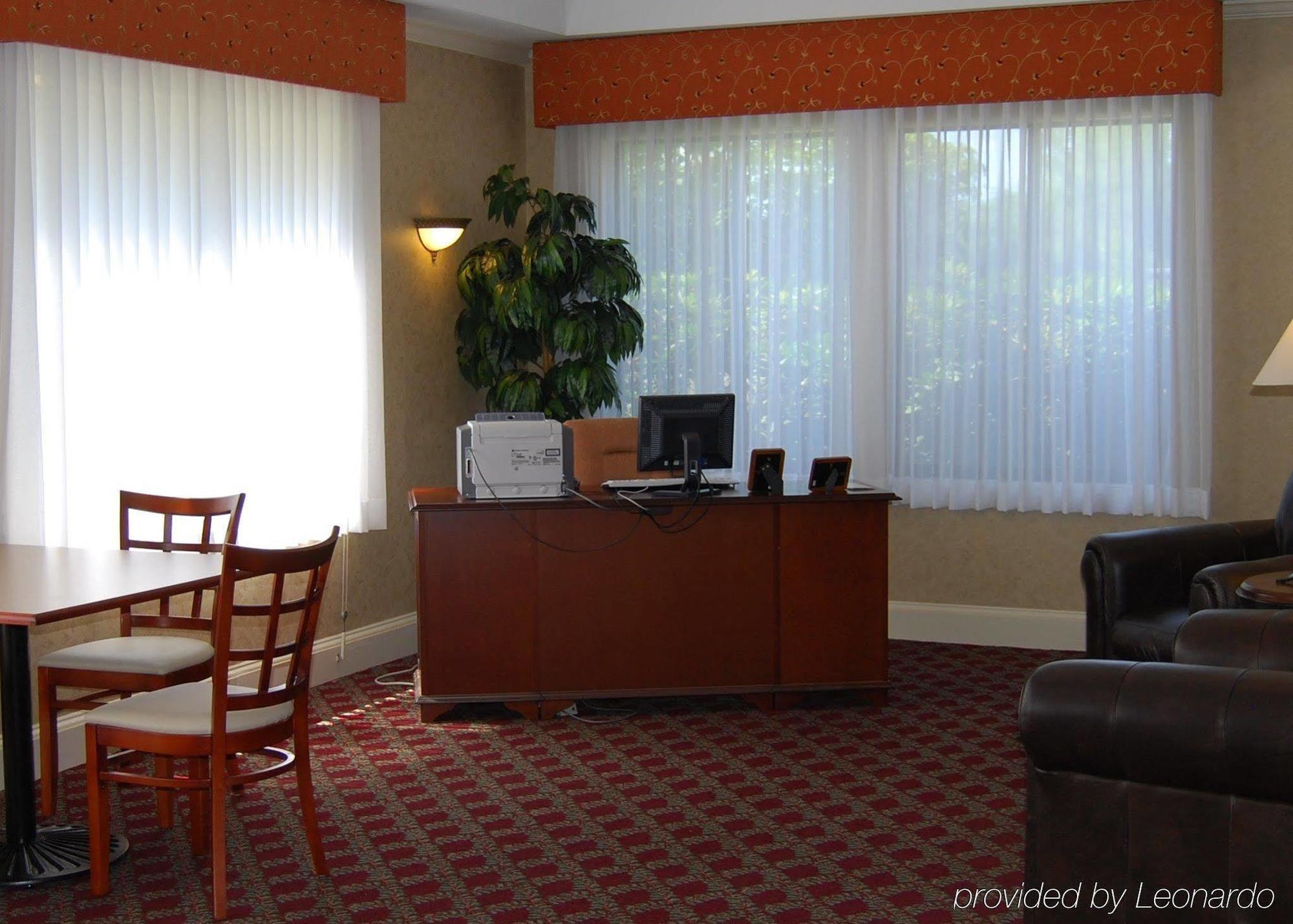 Holiday Inn Express South Burlington By Ihg Eksteriør bilde